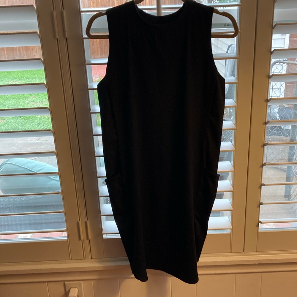 Zella Nordstrom medium athletic sport travel pocket sleeveless dress